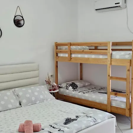 아파트 Tomi's 오리쿰